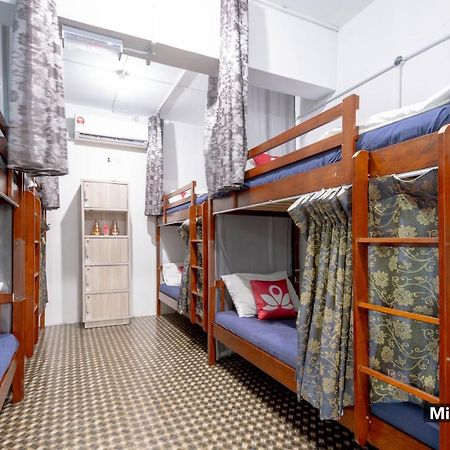 Island Backpackers Pansiyon Semporna Dış mekan fotoğraf