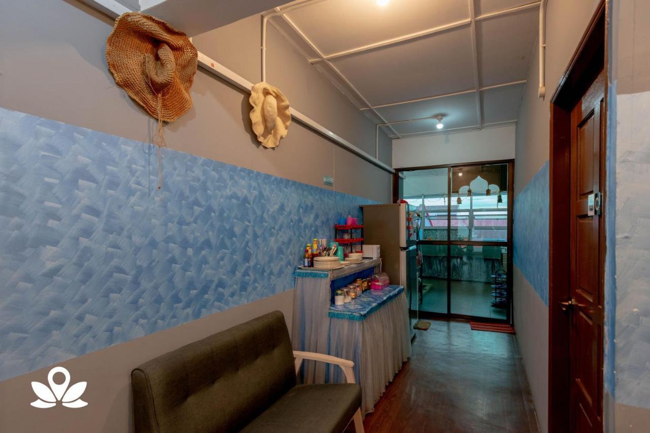 Island Backpackers Pansiyon Semporna Dış mekan fotoğraf